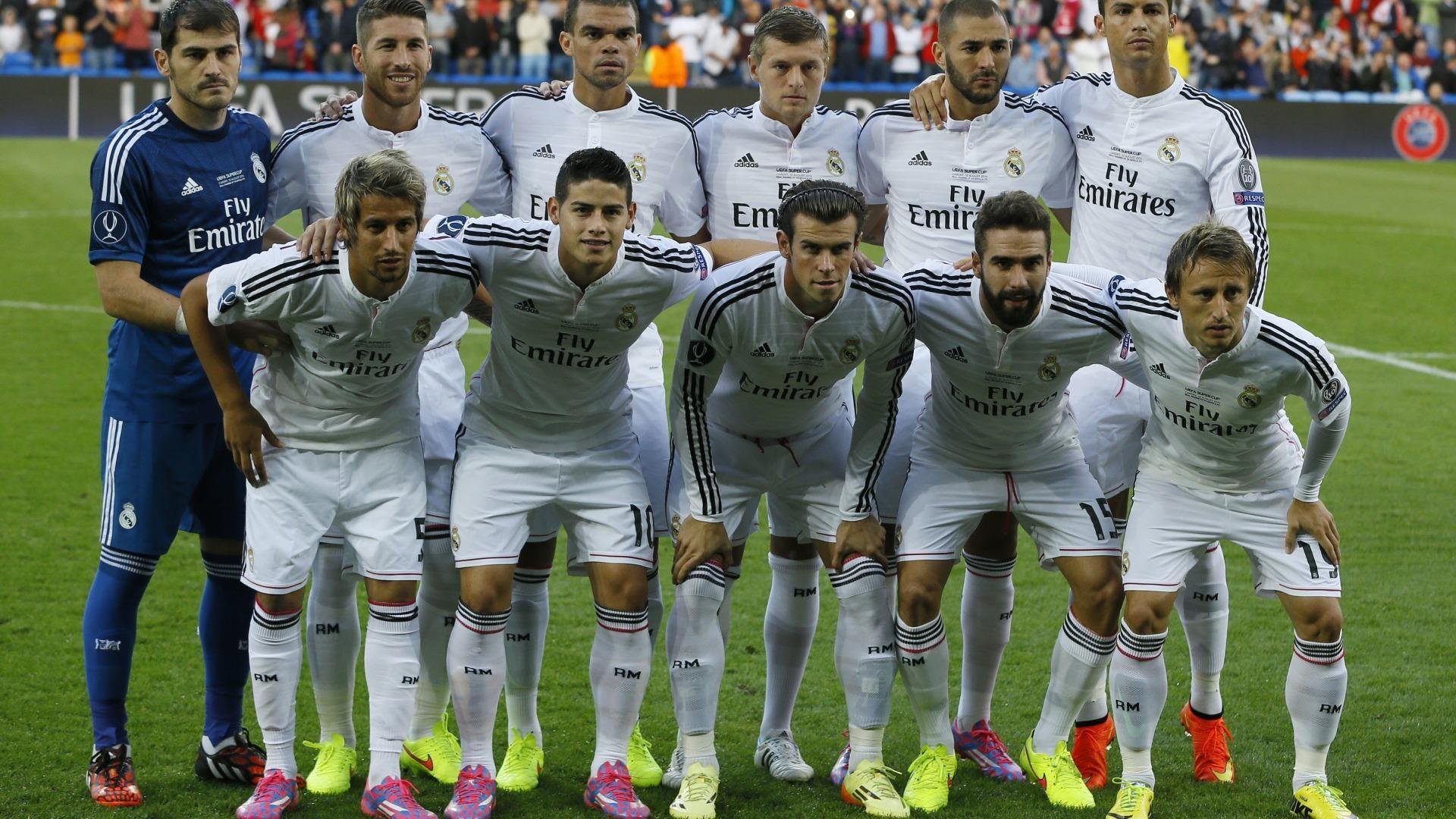 梅西连续十五场比赛得分超过败北，G2不断突破！赛场气氛高涨